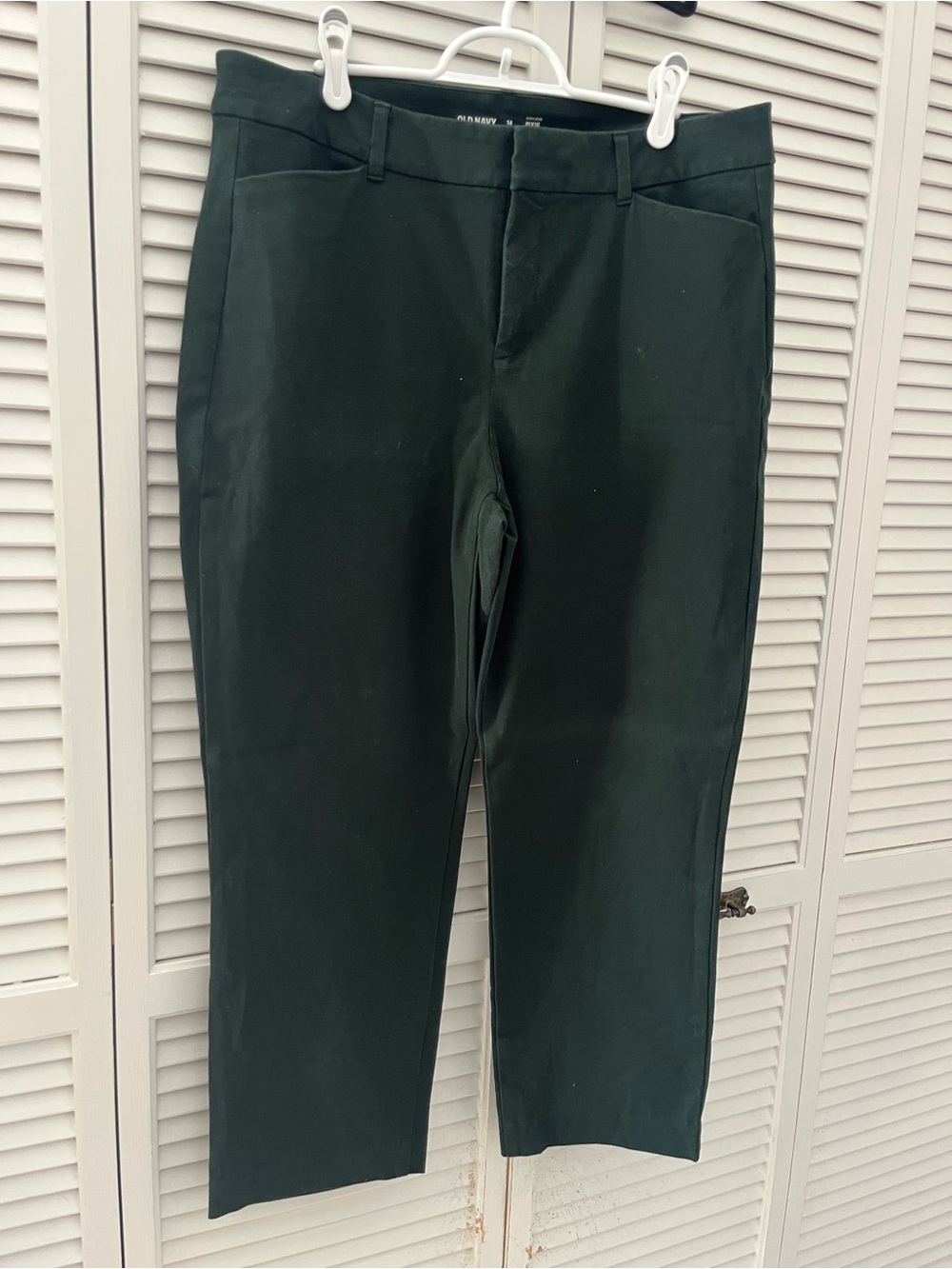 Old Navy Pixie High-Rise Straight Leg Pants in Deep Green